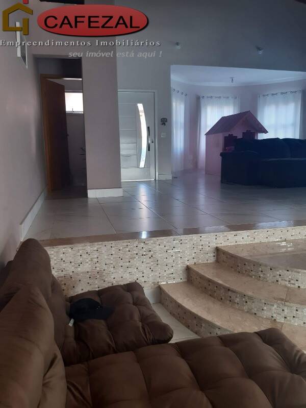 Casa, 3 quartos, 315 m² - Foto 14
