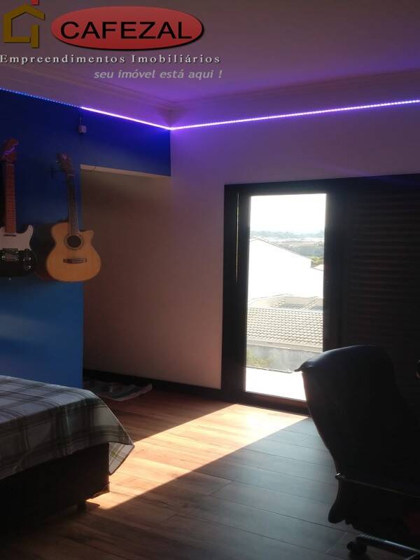 Casa, 3 quartos, 165 m² - Foto 18