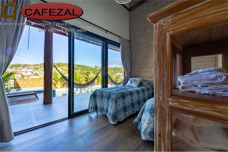 Casa, 3 quartos, 245 m² - Foto 25