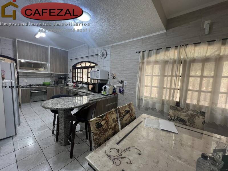 Casa, 6 quartos, 385 m² - Foto 10