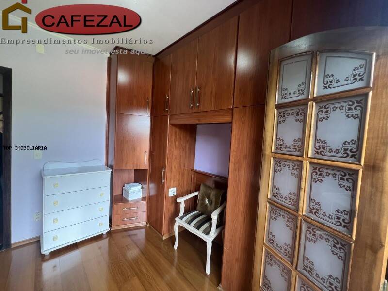 Casa, 6 quartos, 385 m² - Foto 22