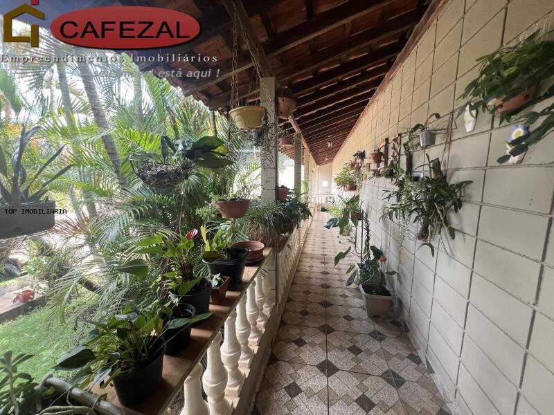 Casa, 6 quartos, 385 m² - Foto 27