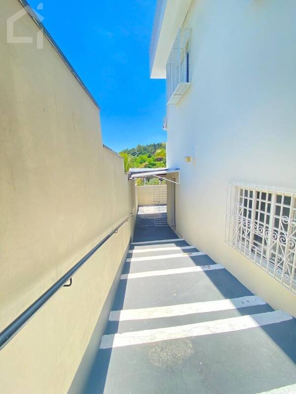 Casa, 3 quartos, 248 m² - Foto 13