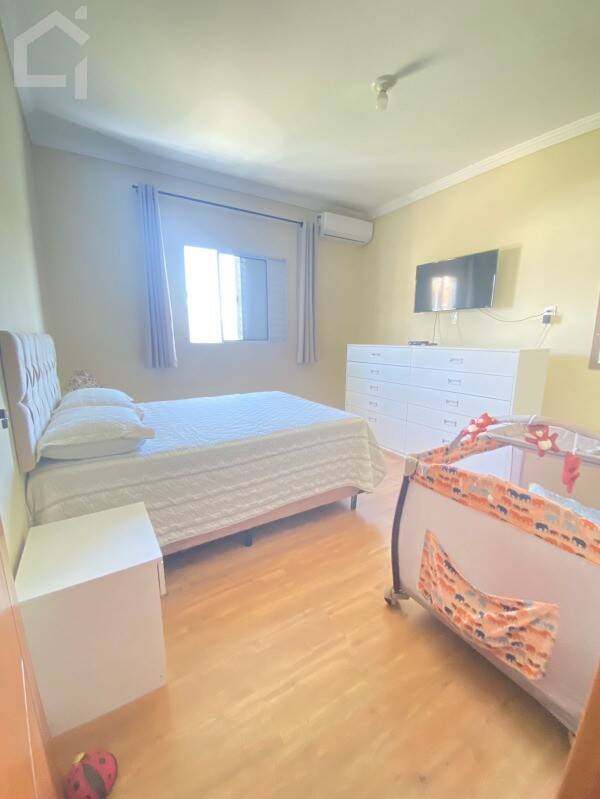 Casa, 3 quartos, 248 m² - Foto 31