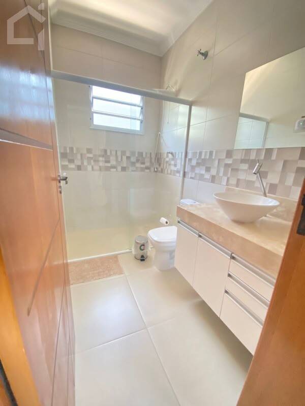 Casa, 3 quartos, 248 m² - Foto 33