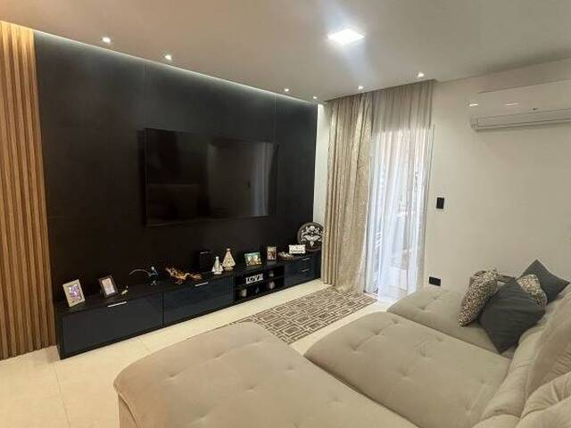 #1039A - Apartamento para Venda em  -  - 3