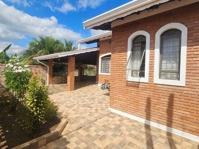 #89 - Casa para Venda em  -  - 1