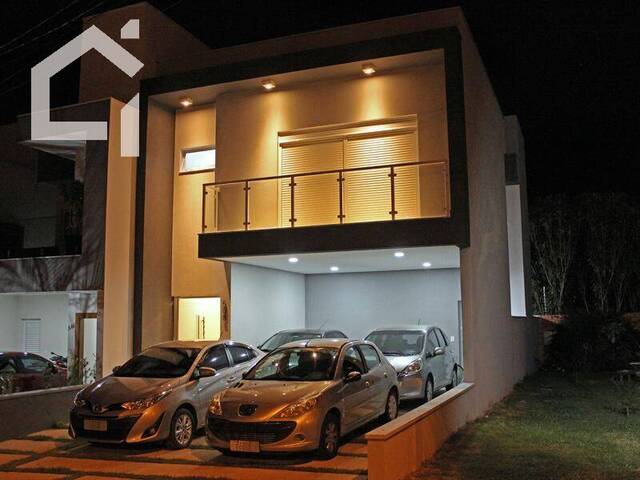 #1008 - Casa em condomínio para Venda em Indaiatuba - SP - 1