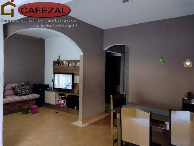 #73 - Casa para Venda em  -  - 3