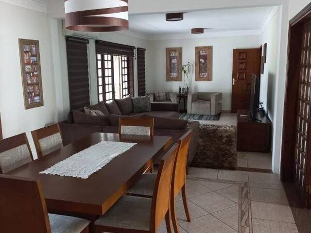 Sobrado para Venda em Jundiaí - 5