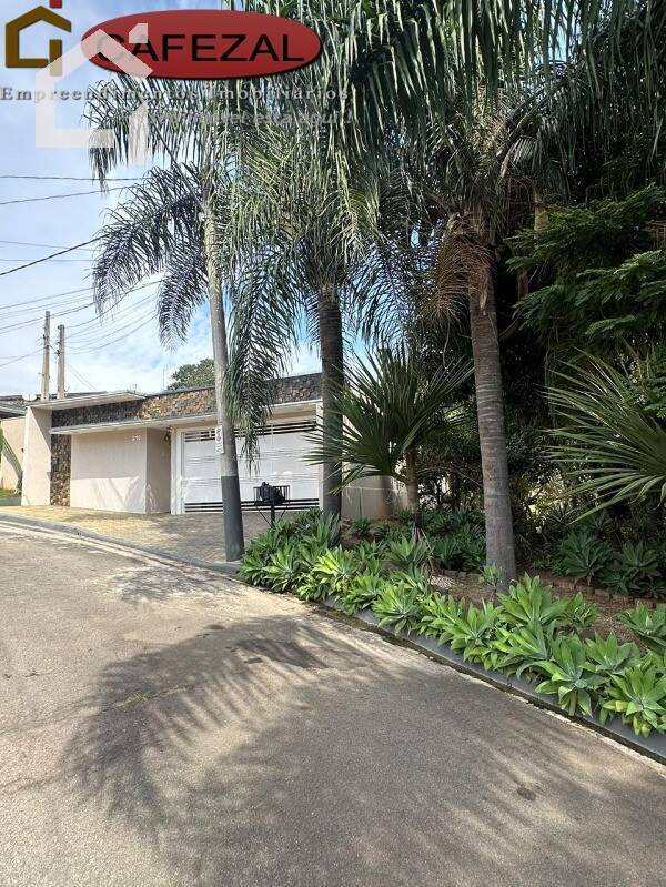 Casa, 3 quartos, 232 m² - Foto 2