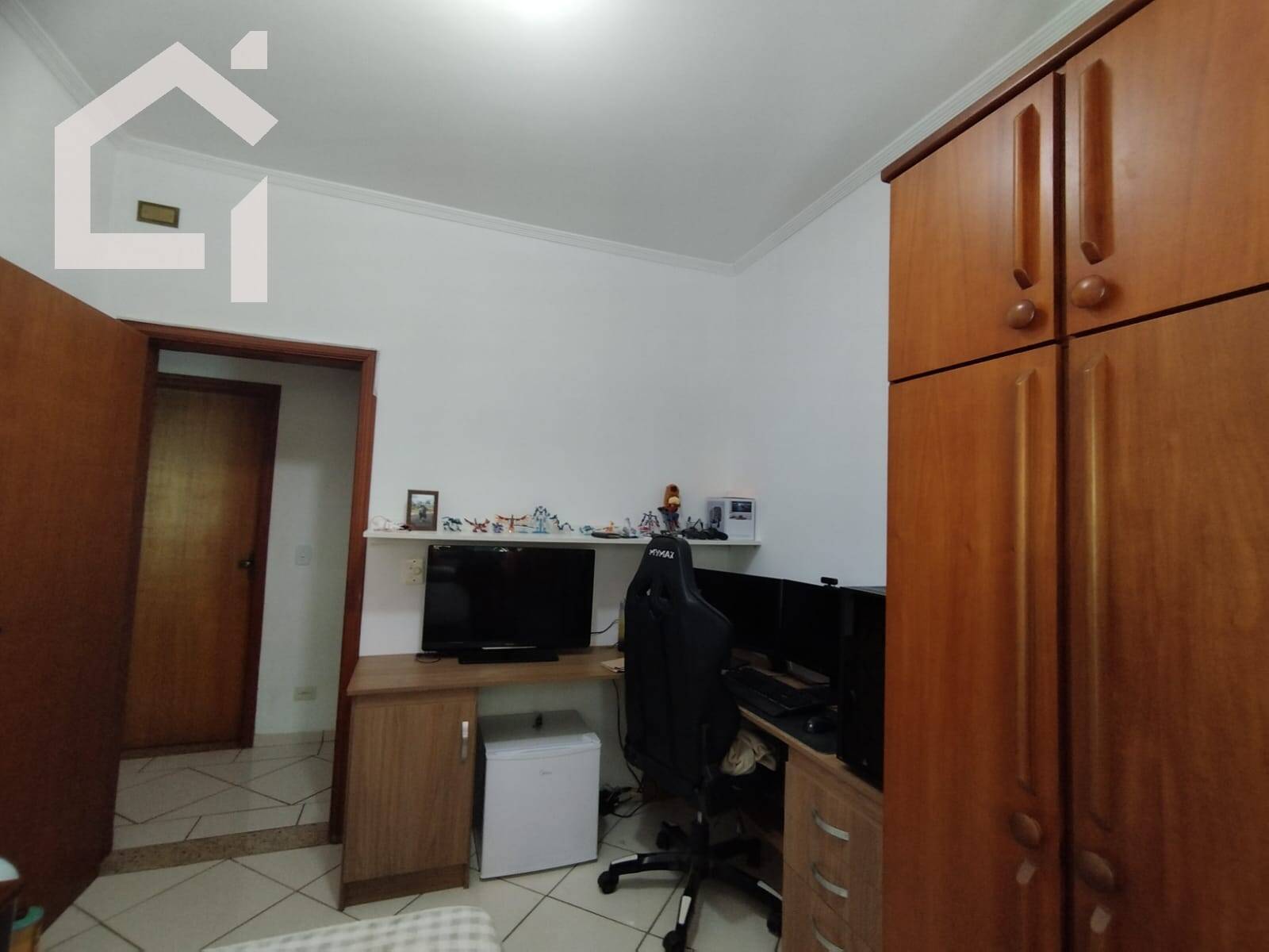 Casa, 3 quartos, 290 m² - Foto 19