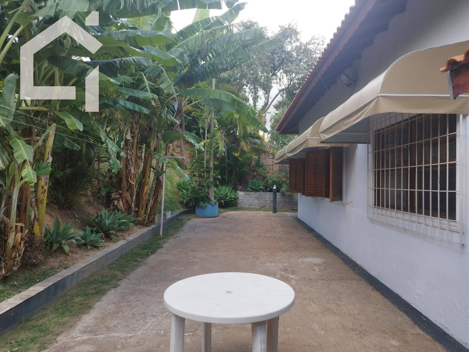 Casa, 3 quartos, 290 m² - Foto 30