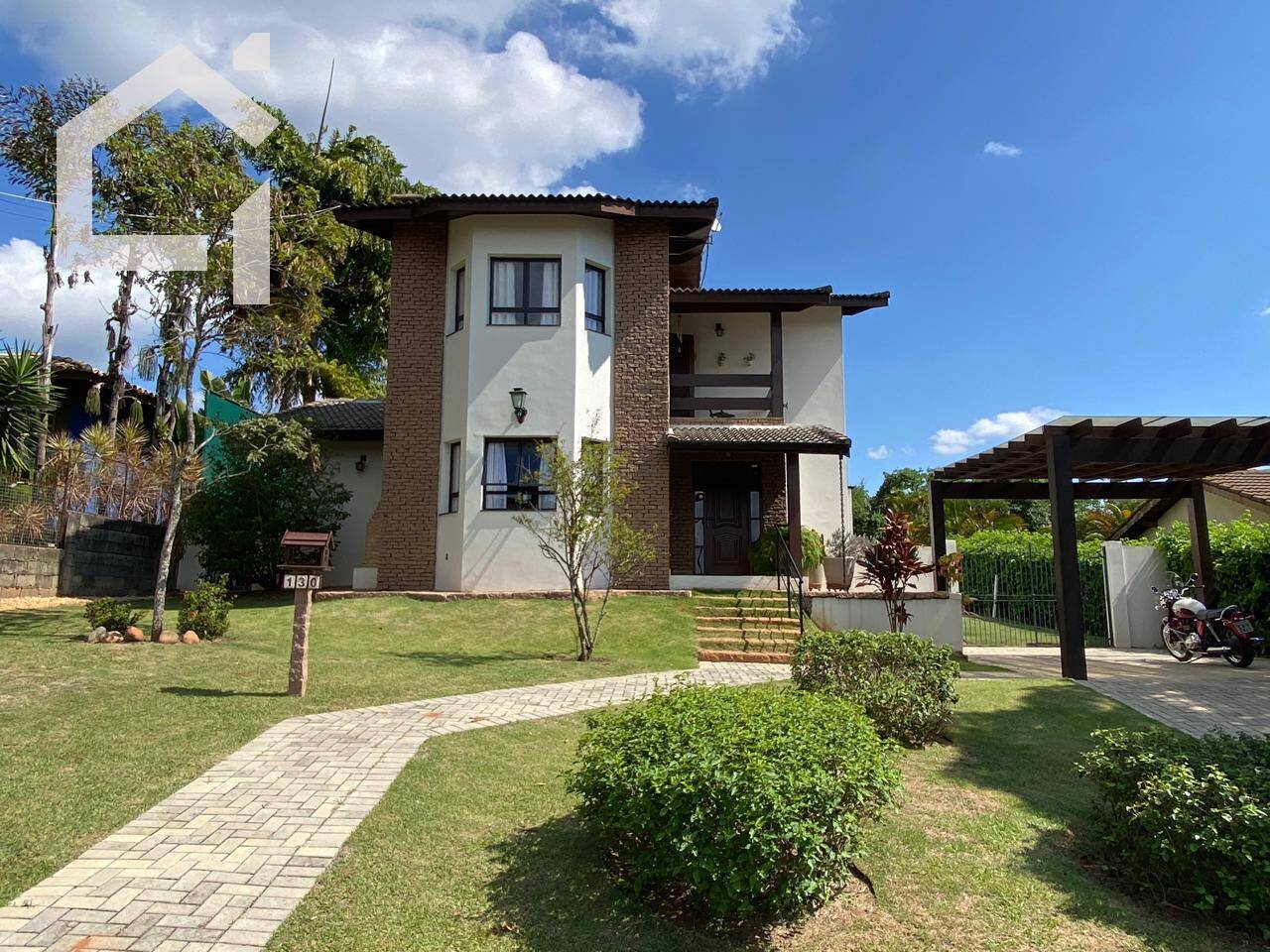 Casa, 2 quartos, 214 m² - Foto 1