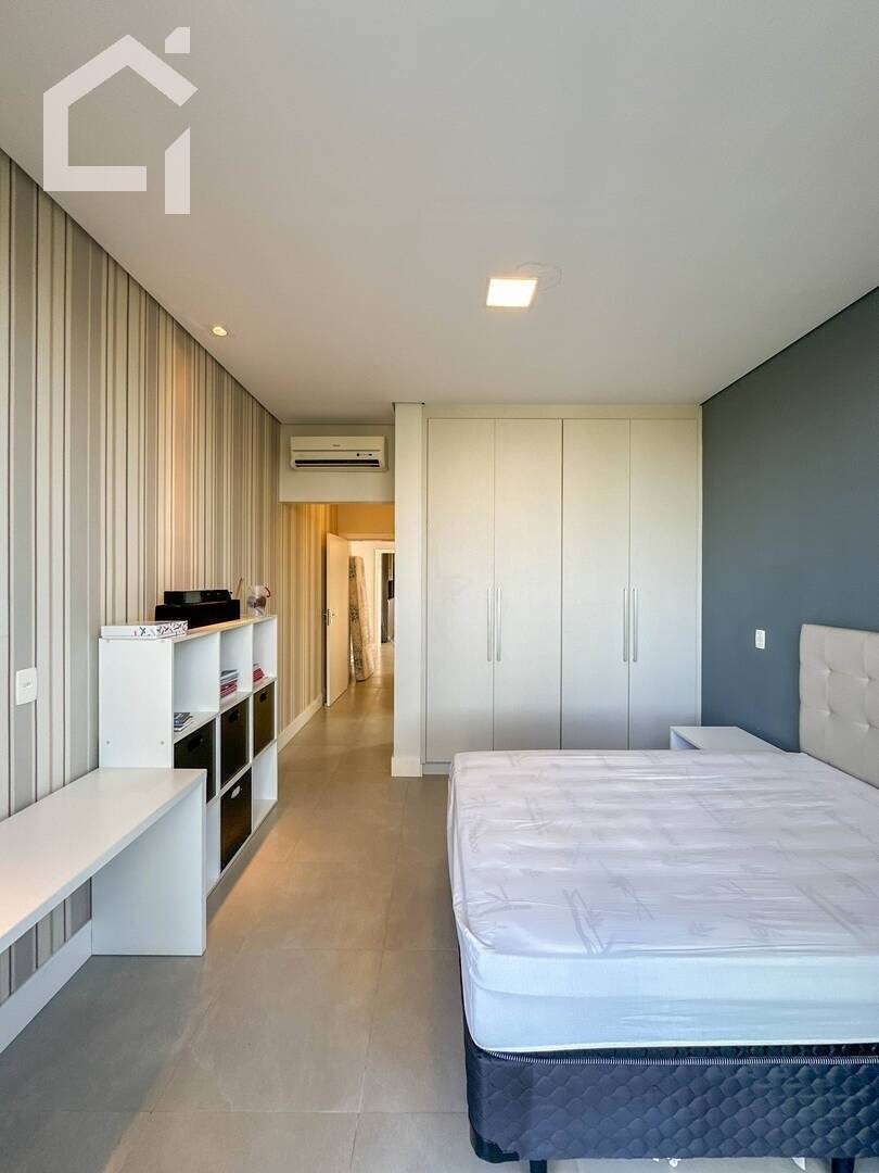 Casa, 4 quartos, 440 m² - Foto 17