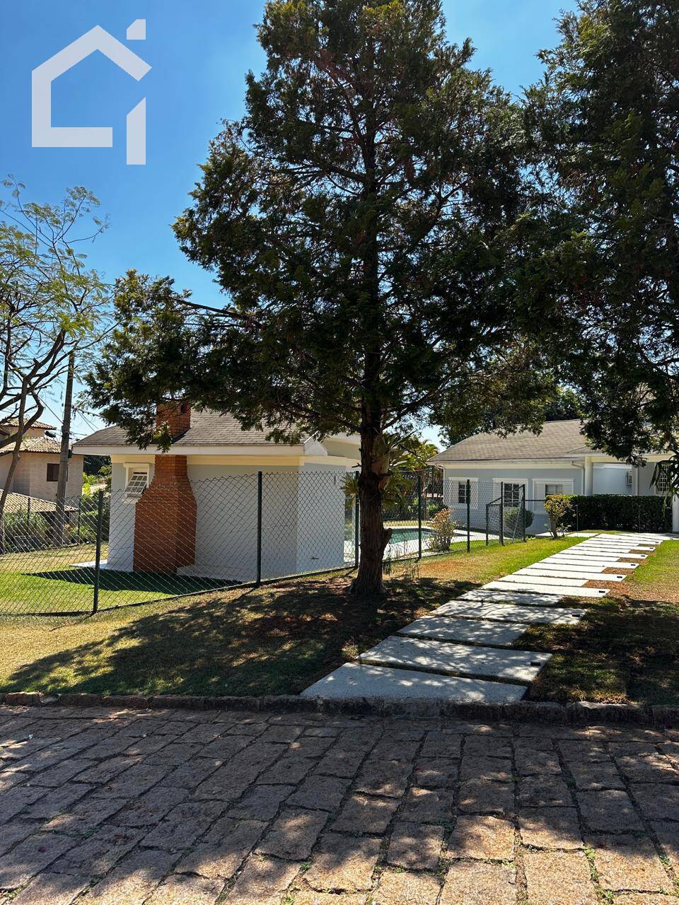 Casa, 3 quartos, 251 m² - Foto 3