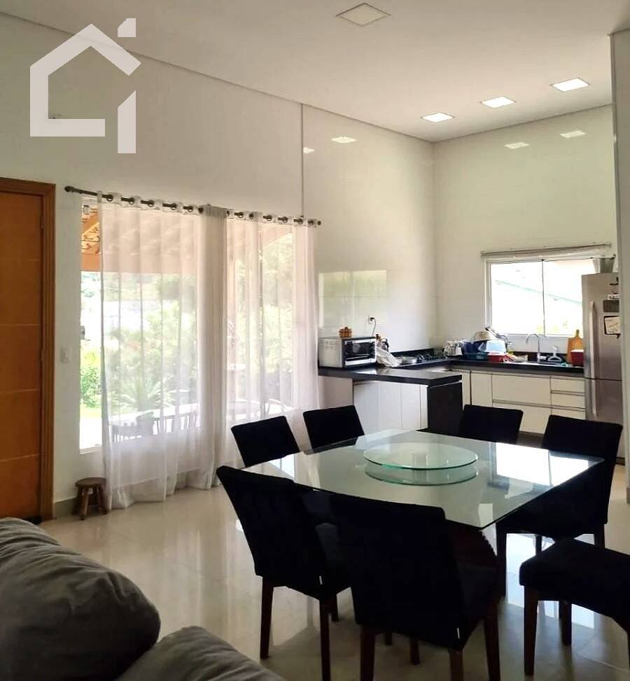 Casa, 3 quartos, 252 m² - Foto 7