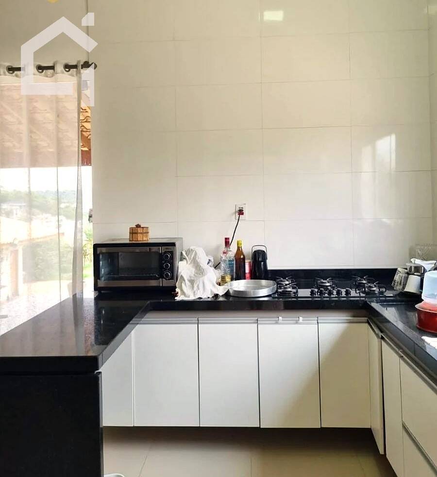 Casa, 3 quartos, 252 m² - Foto 12