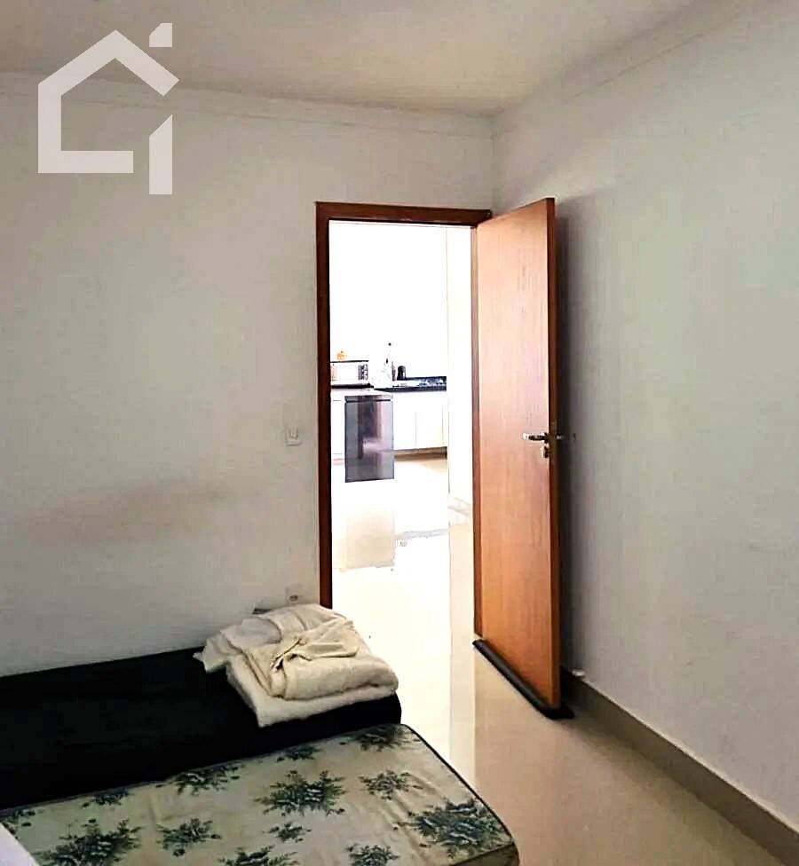 Casa, 3 quartos, 252 m² - Foto 15