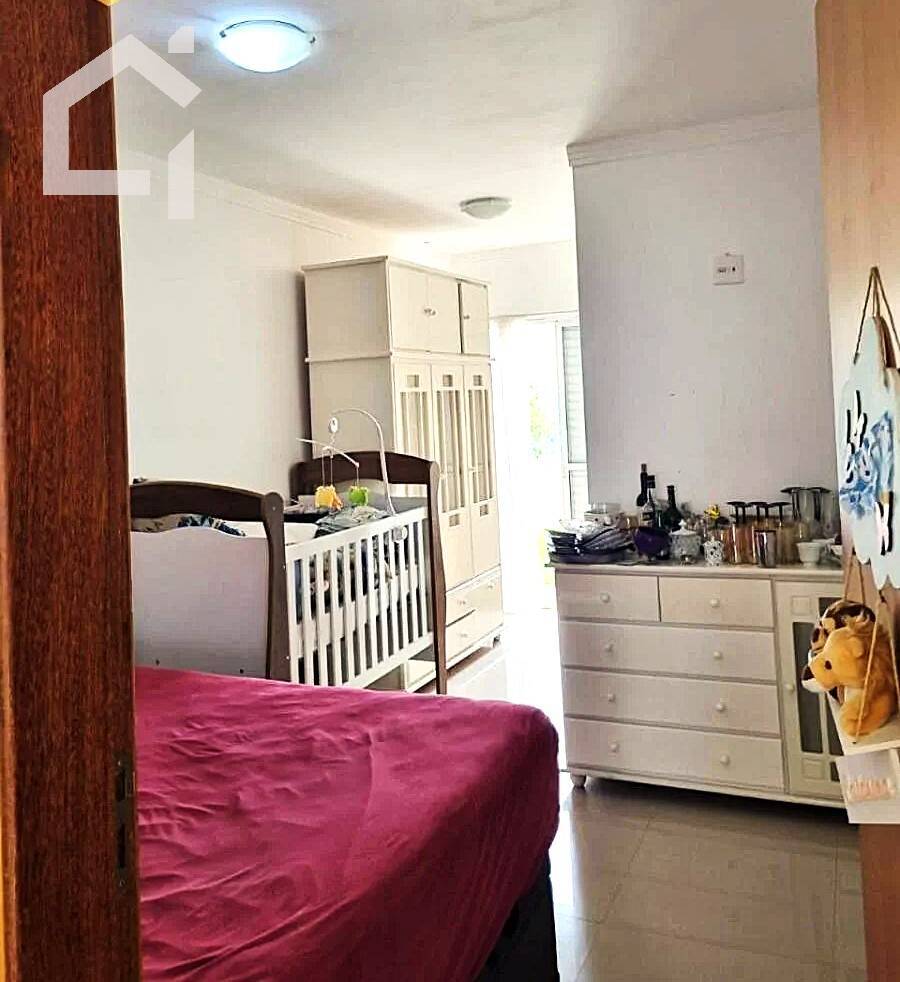 Casa, 3 quartos, 252 m² - Foto 18