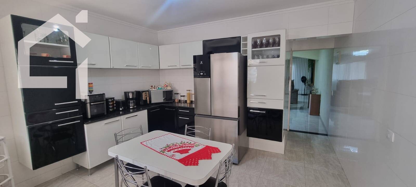 Casa, 4 quartos, 229 m² - Foto 19