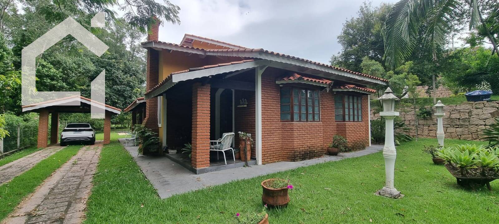 Casa, 4 quartos, 231 m² - Foto 2