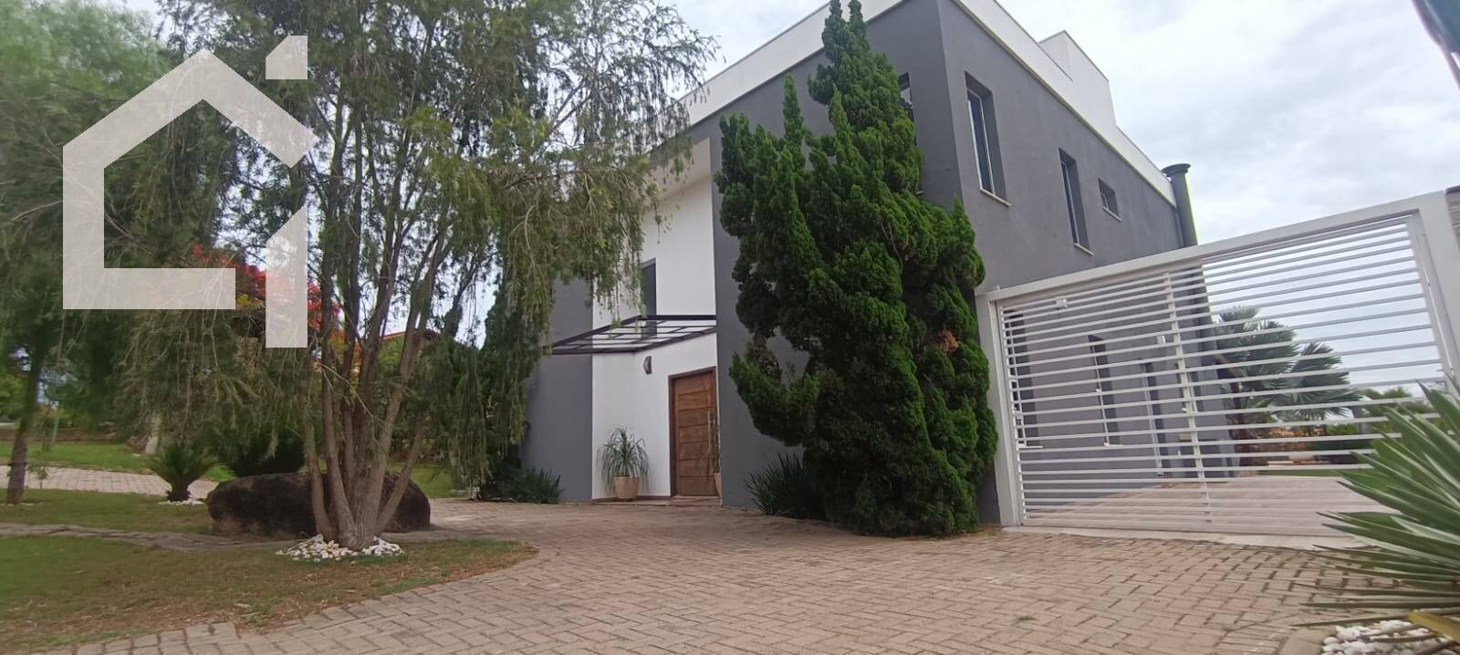 Casa, 4 quartos, 261 m² - Foto 2