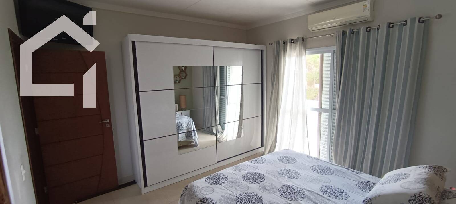 Casa, 4 quartos, 261 m² - Foto 49