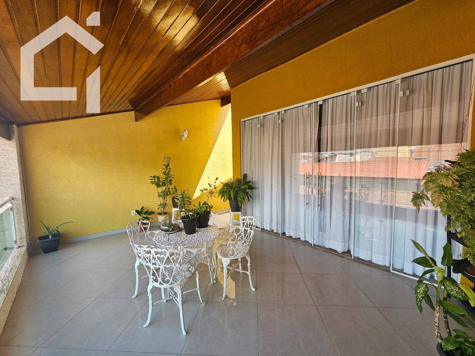 Casa, 3 quartos, 280 m² - Foto 2