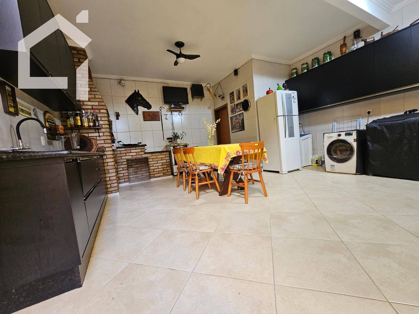 Casa, 3 quartos, 280 m² - Foto 33