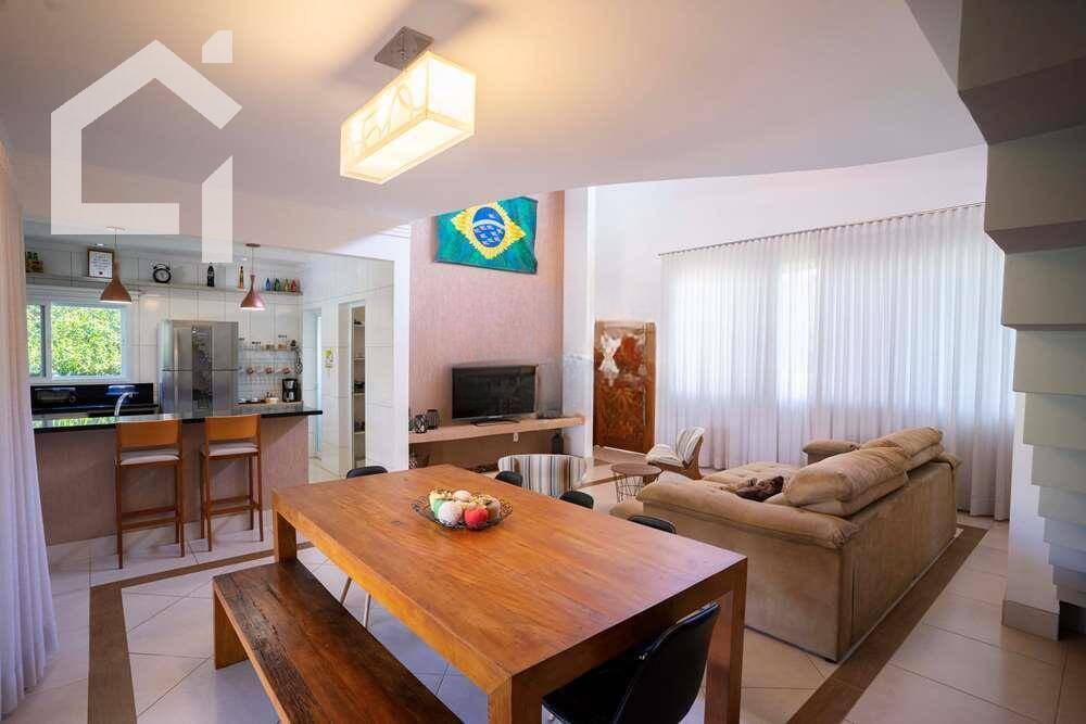Casa, 3 quartos, 278 m² - Foto 11