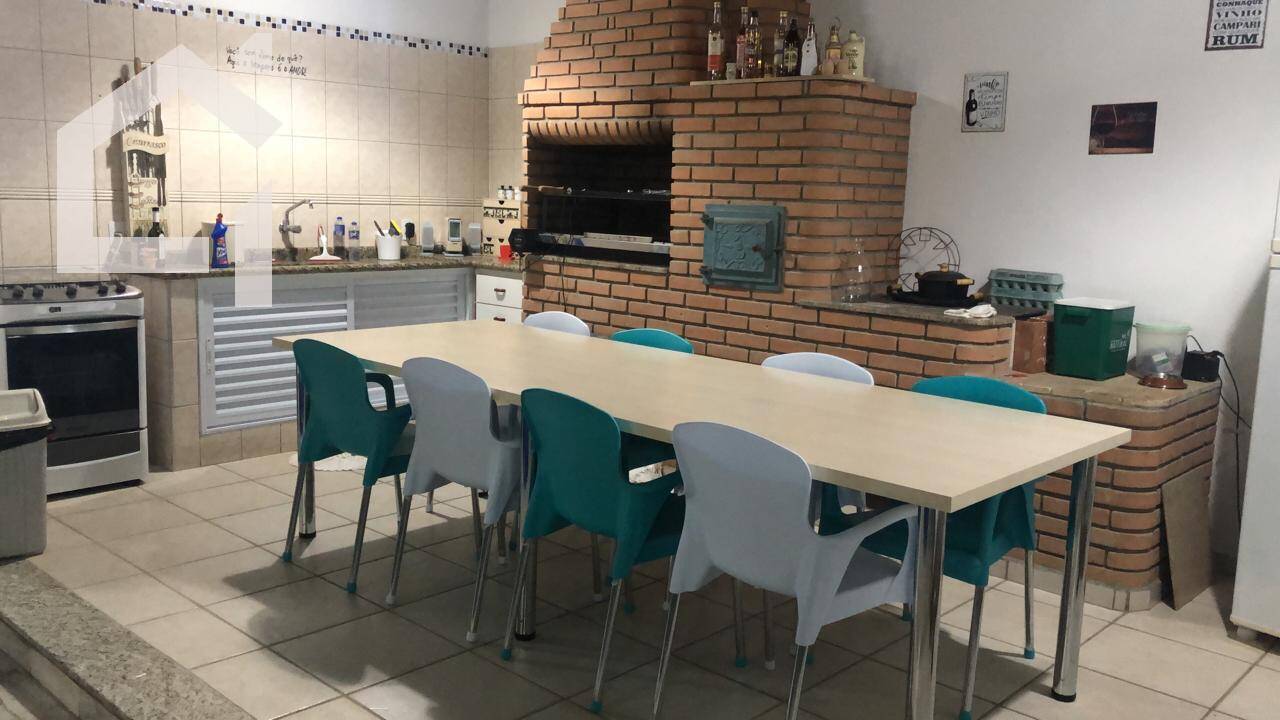 Casa, 3 quartos, 283 m² - Foto 8