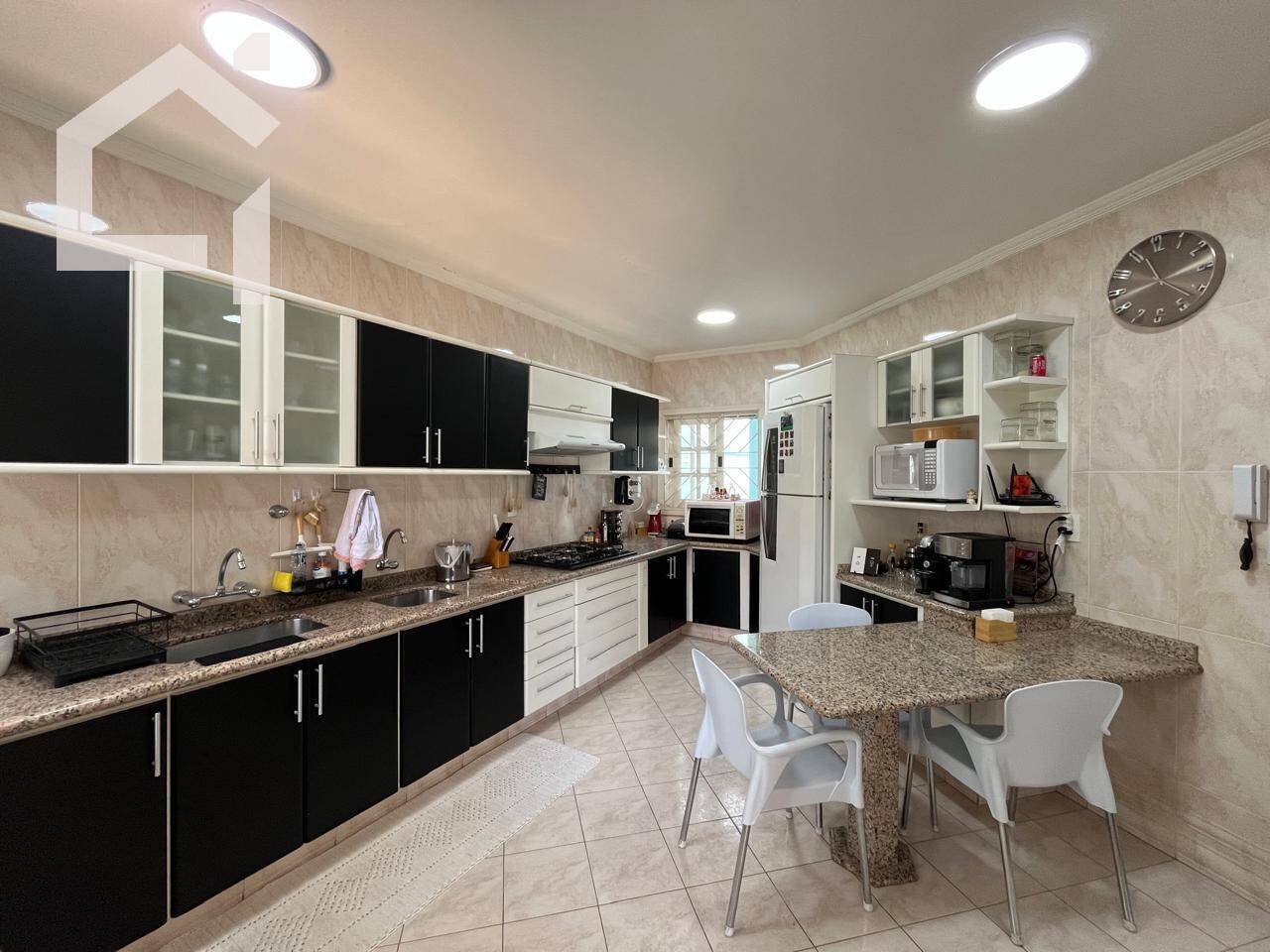 Casa, 3 quartos, 283 m² - Foto 19