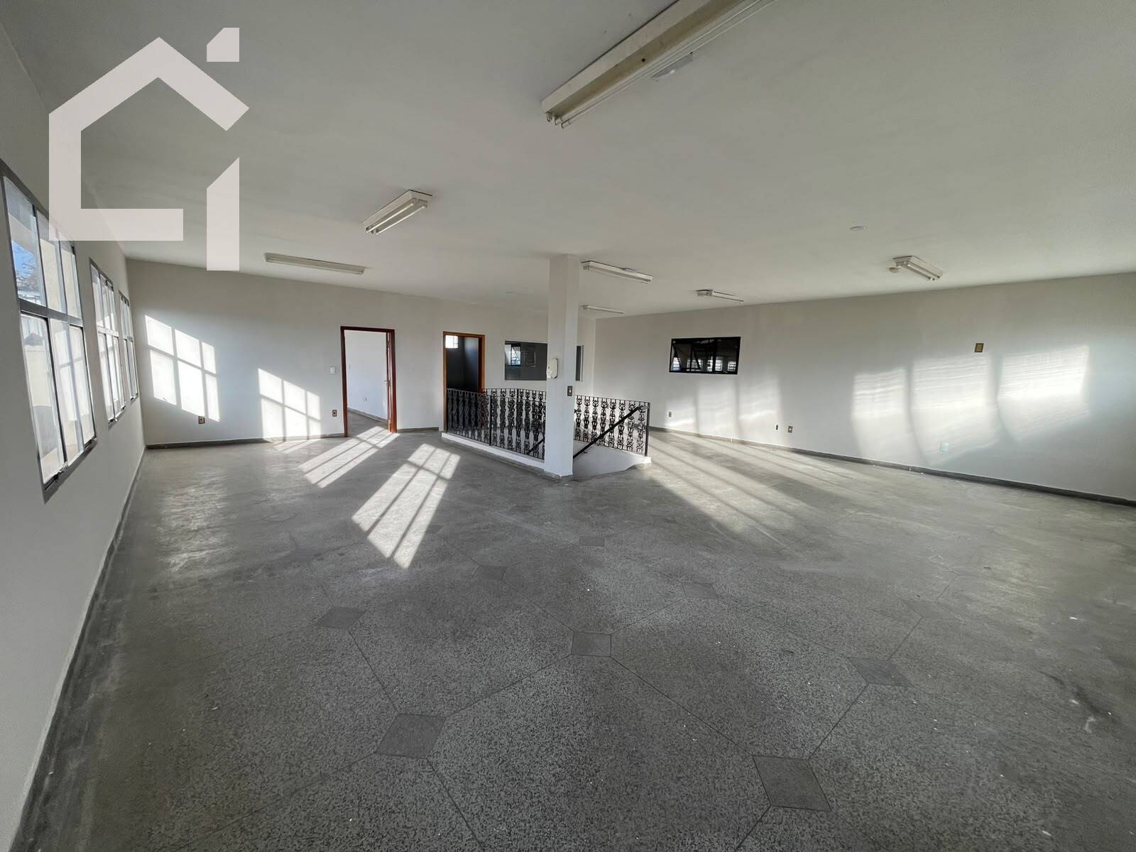 Depósito-Galpão, 1090 m² - Foto 9